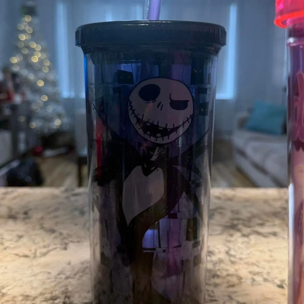 Nightmare Before Christmas tumbler with straw - New